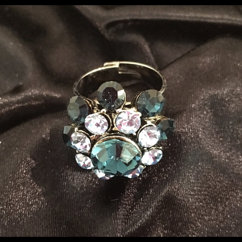 💍 Flower 🌸 Cocktail Ring